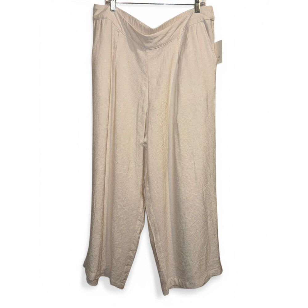 Cream Wide XXL 18.5” Waist 29.5” Inseam Flowy Textured Pull On Pants